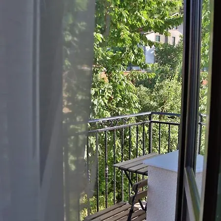 Bella Family בית הארחה ספרבה בניה