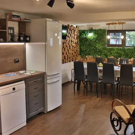 Guest house Bella Family 3*